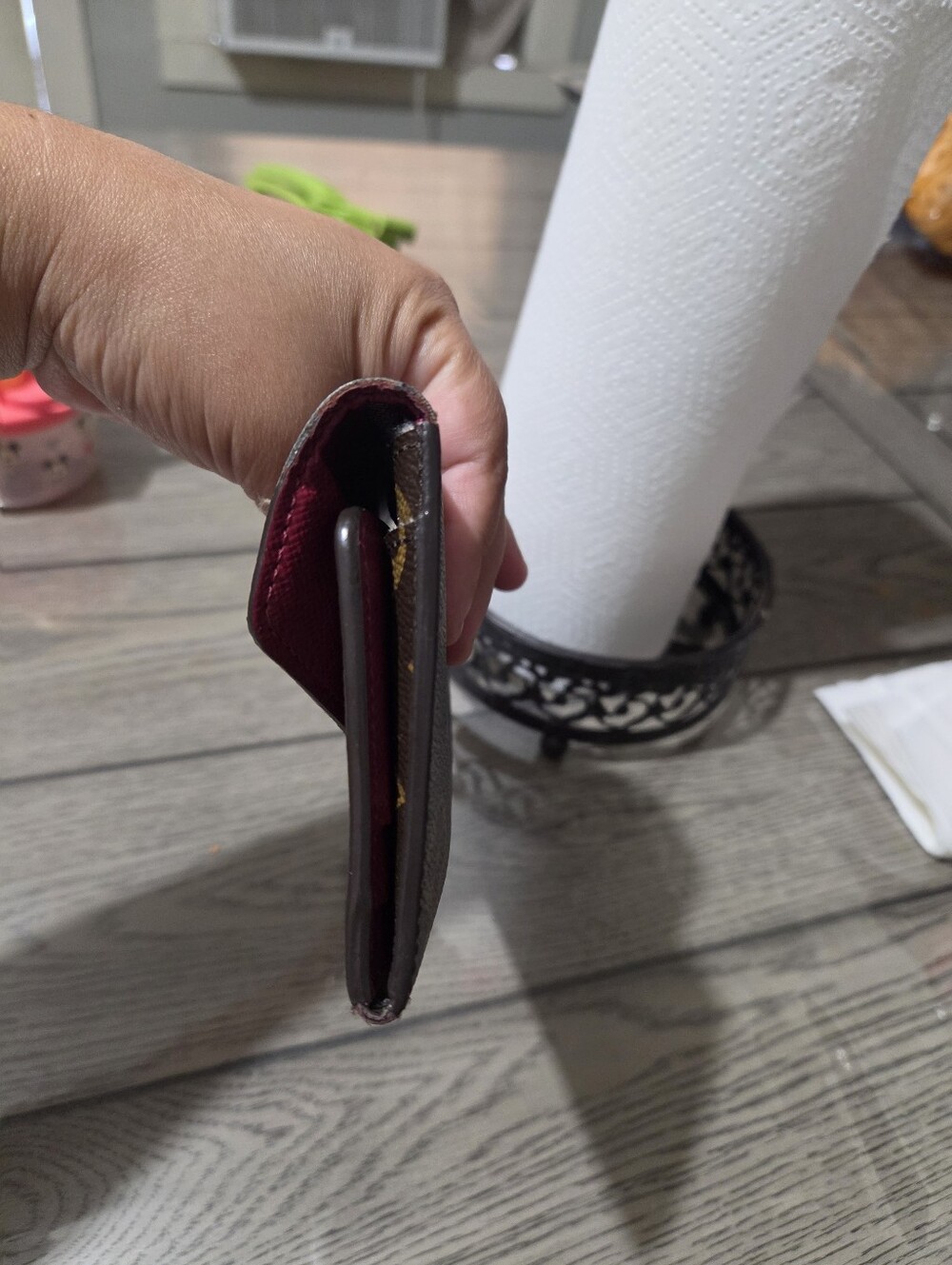 Louis Vuitton Wallet - Picture 4 of 10